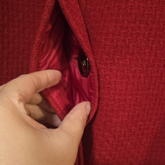 NEW YORK & COMPANY Red Pea Coat - Picture 2 of 8